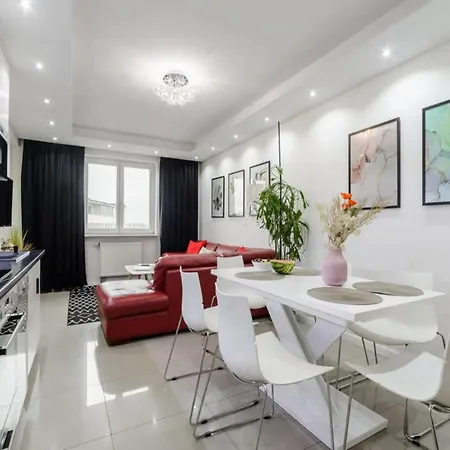 Апартаменти Spacious Варшава